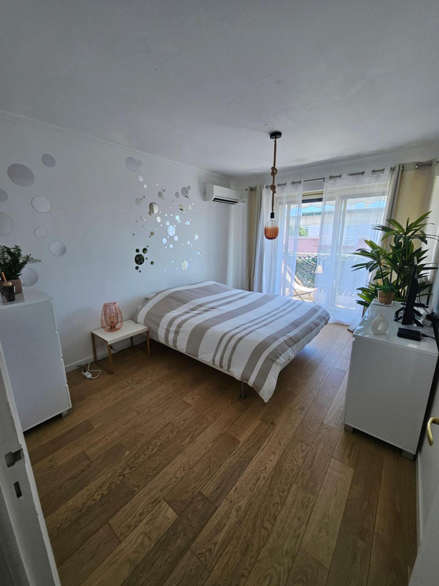 Le Duplex Leilighet Antibes Eksteriør bilde